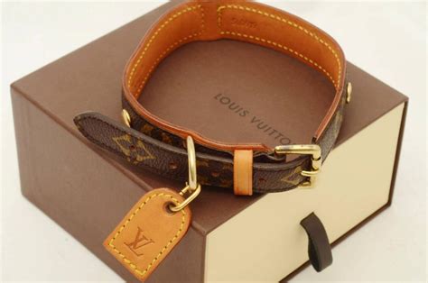 louis vuitton dog carrier dupe|louis vuitton dog collar sizes.